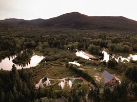 Recede in the Landscape Farouche Tremblant, by Atelier l'Abri