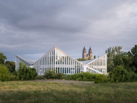 Bringing the Old Hyparschale Building Hall in Magdeburg Back to Life