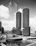 Marina City: The Corn Cobs that Scraped Chicago's Skyline in the 1960s